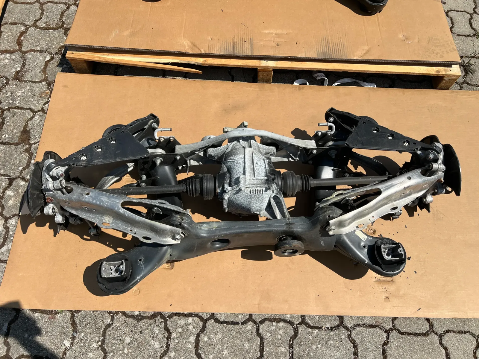 Mercedes S-Class W222 Rear Axle w/Differential A2223510700