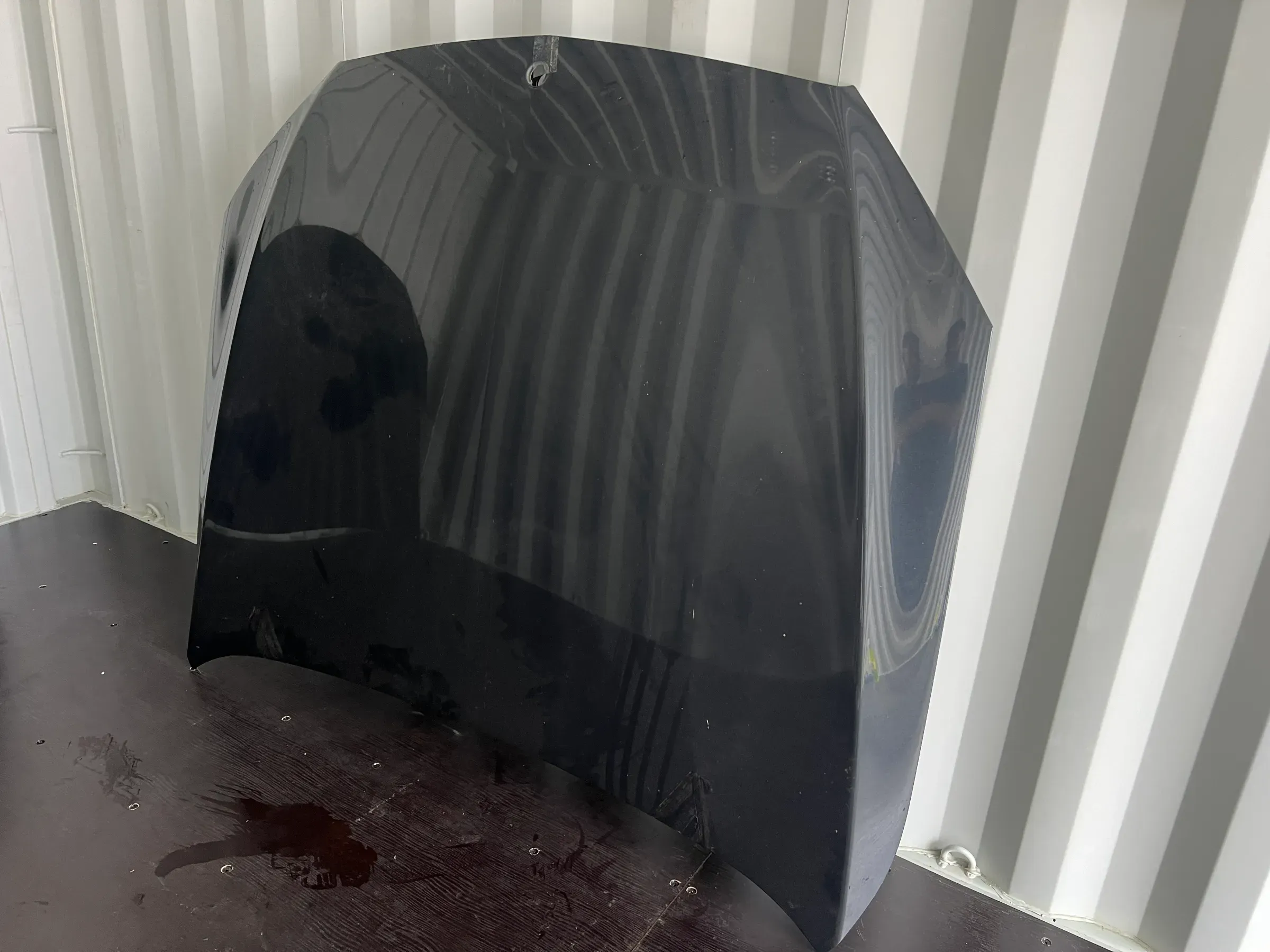 Second image of Mercedes S-Class W222 Bonnet OEM Magnetite Black 9183