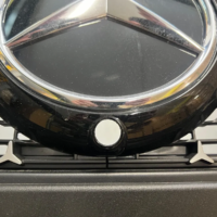 ORIGINAL-Mercedes-Benz-V-Class-FACELIFT-NEW-MODEL-W447-front-bumper-NEW-2-1.png