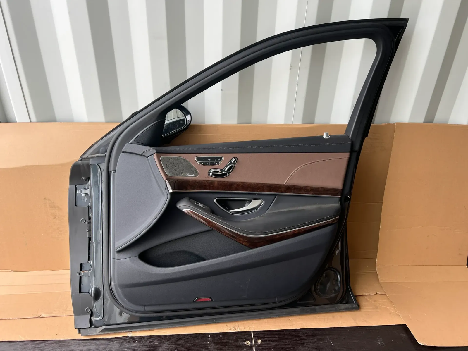 Second image of Mercedes S-Class W222 Front Right Door Blue 5998