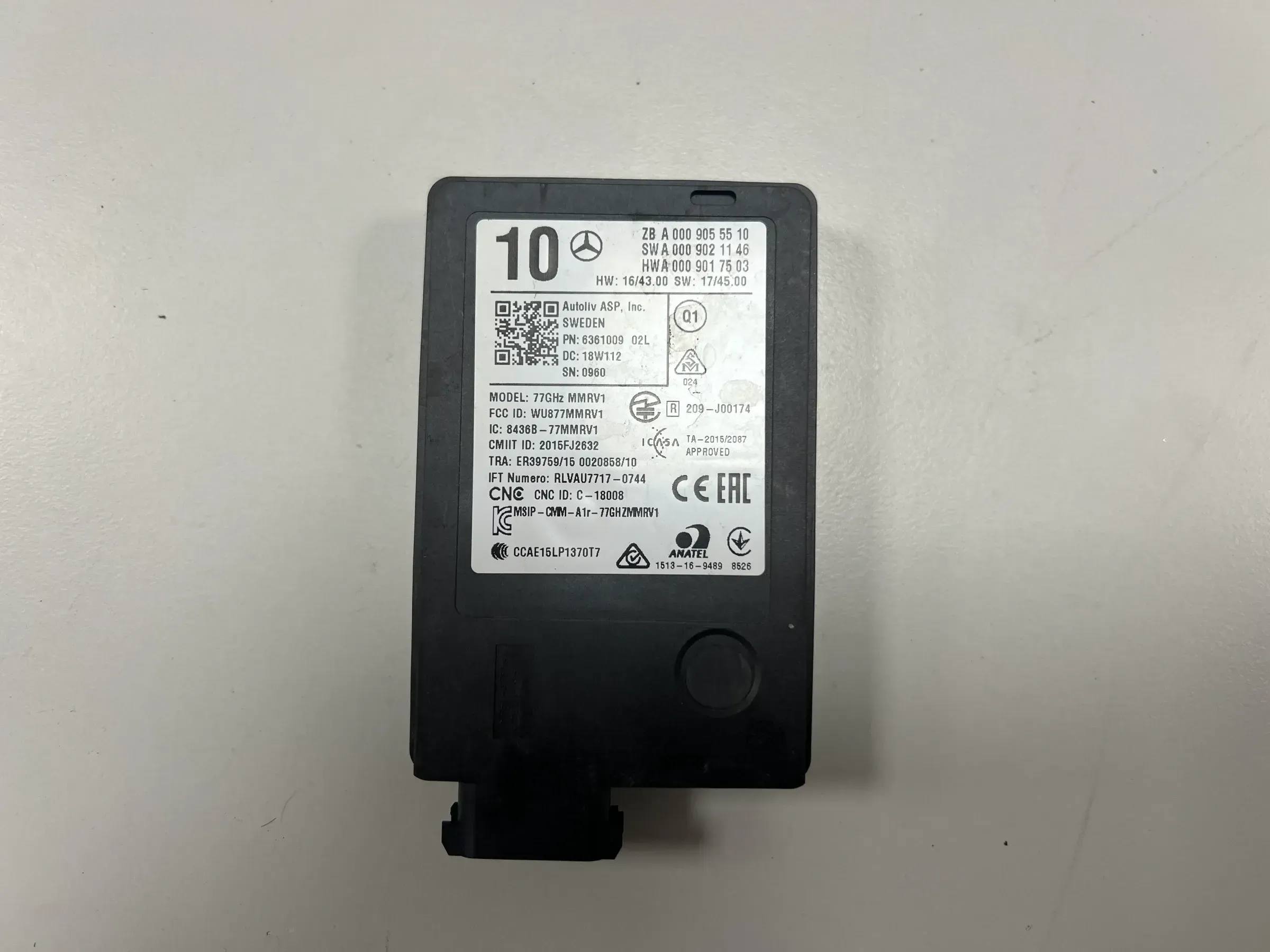 Mercedes-Benz Radar Sensor Distronic Blind Spot Control Unit A0009055510 NEW