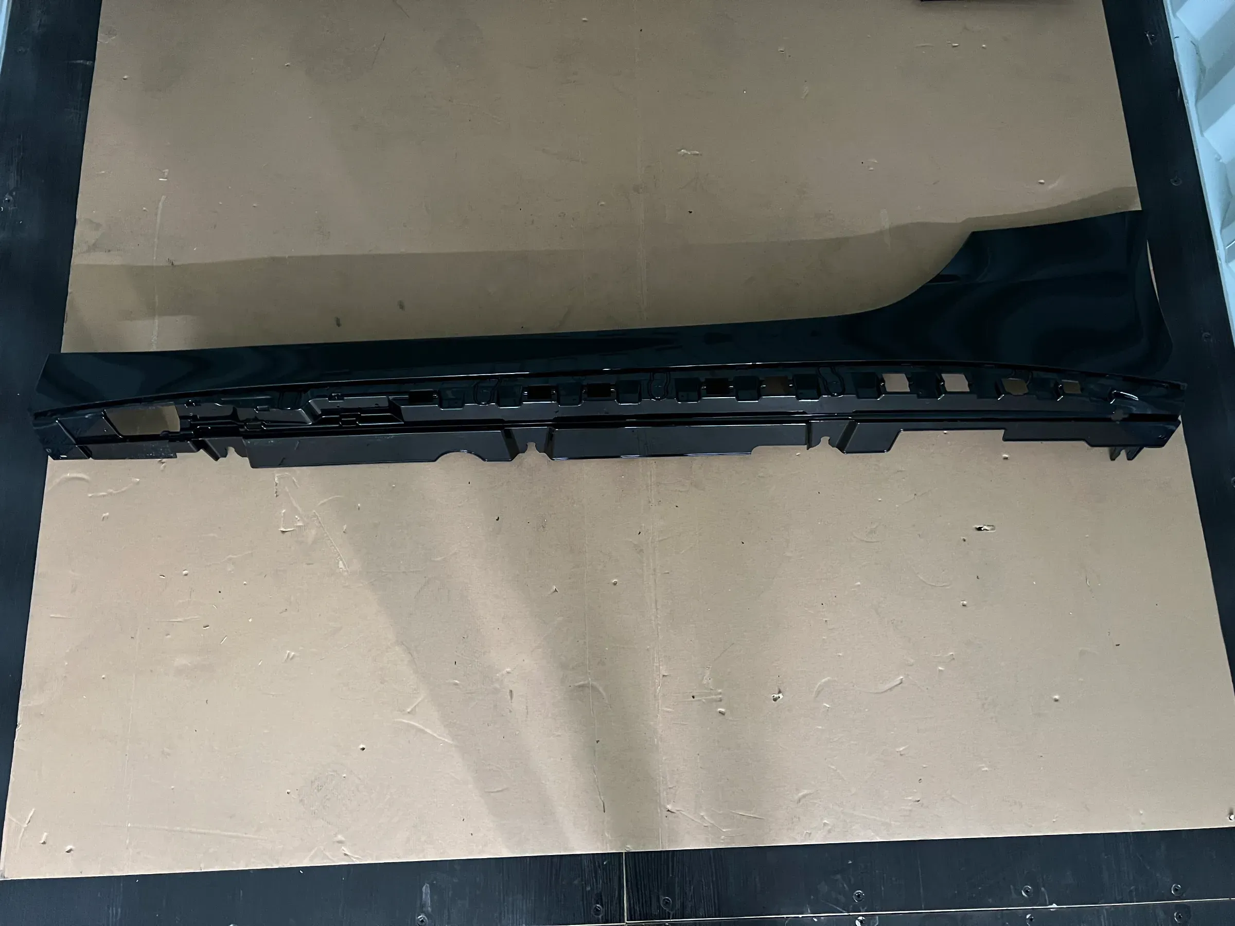 Mercedes-Benz SL 63 AMG W232 Side Member Trim Left Outside A2326901302 NEW