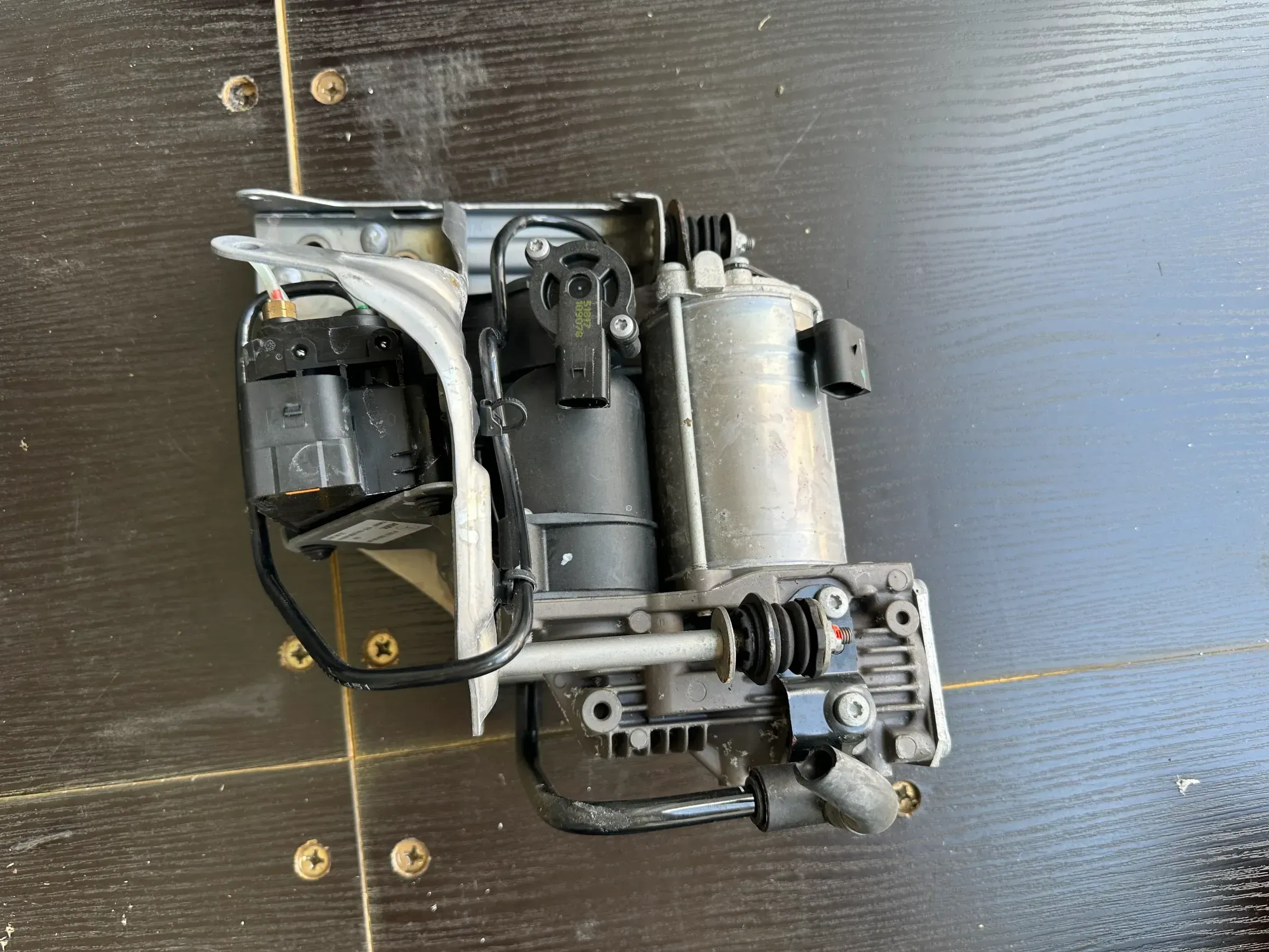 Mercedes S-Class W222 Airmatic Suspension Compressor OEM