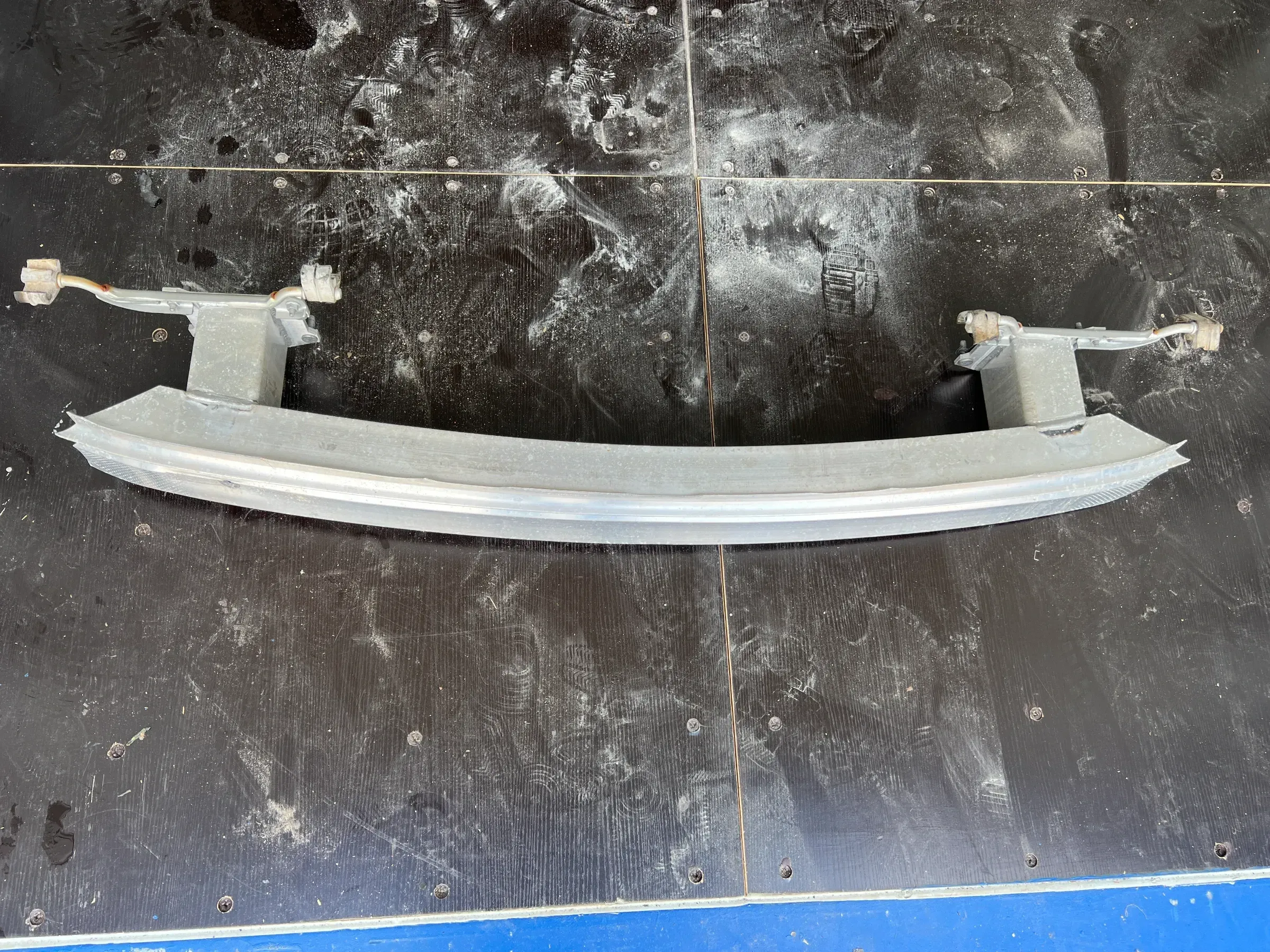 Mercedes-Benz S-Class W222 Rear Cross Member A2226103500 NEW