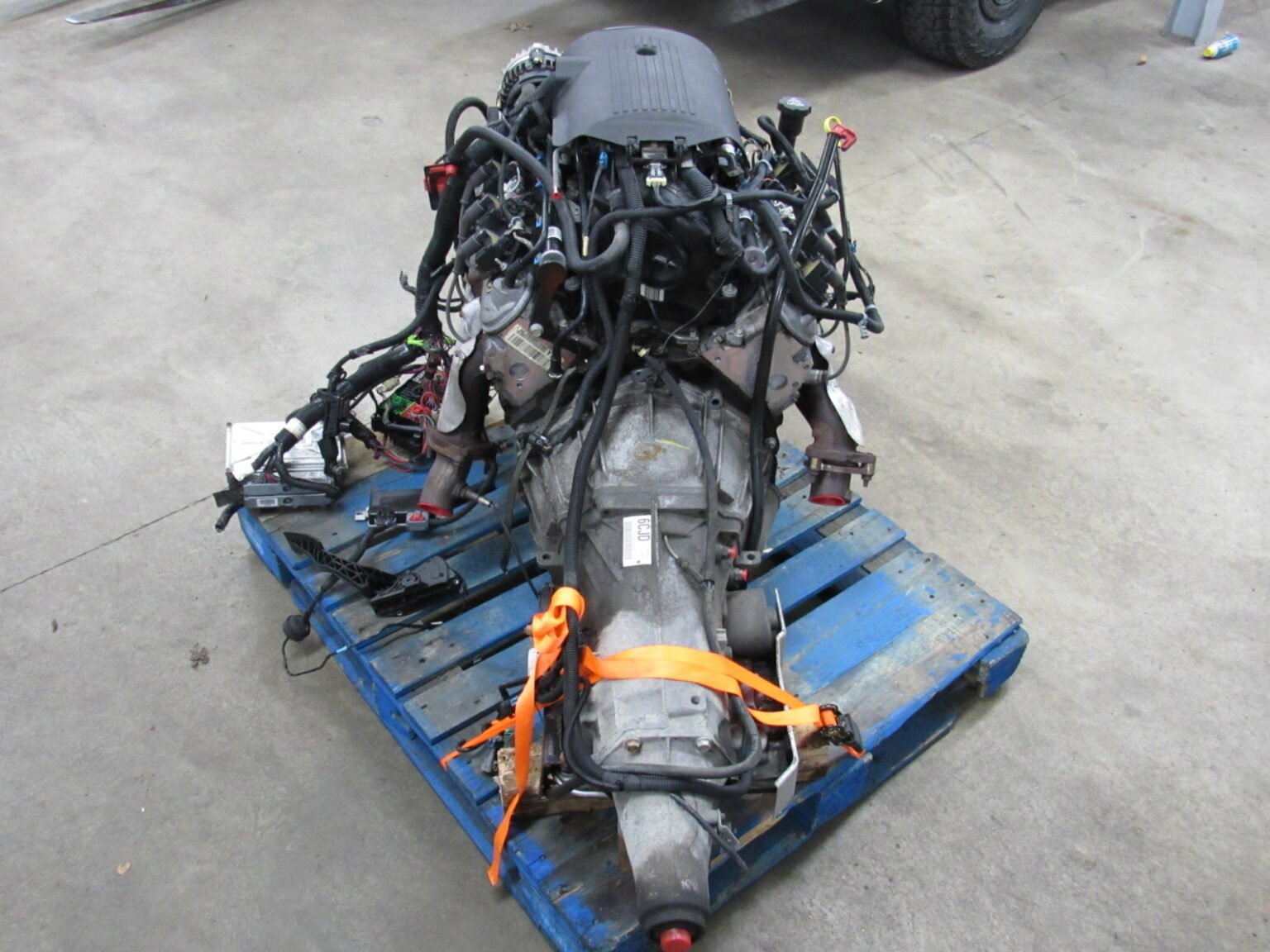 Used 5.3L V8 Engine & 4L60E 2WD Transmission – Complete Drivetrain Set